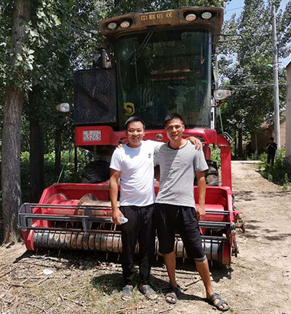 車(chē)神配神車(chē)-“人車(chē)合一”花生收獲機(jī)的倆兄弟 19.jpg