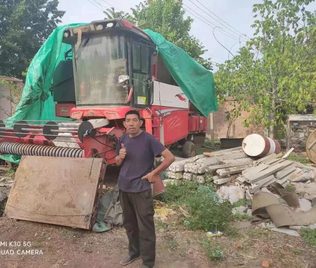 一覽眾山小——中聯(lián)收獲花生撿拾收獲機(jī)靠什么占領(lǐng)用戶心智高地?