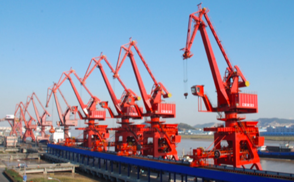 放棄萬元月薪回農(nóng)村創(chuàng)業(yè)——購買鄭州中聯(lián)花生機(jī)
人