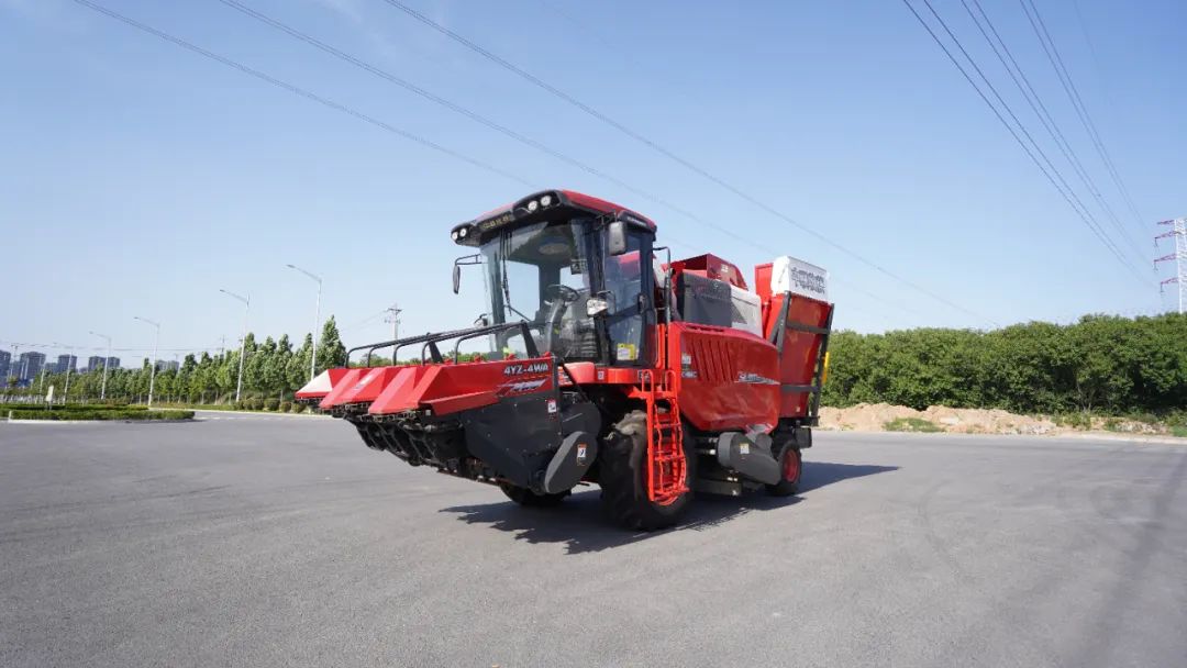 響應(yīng)“一帶一路”中聯(lián)收獲再次走出國門 726-2.jpg